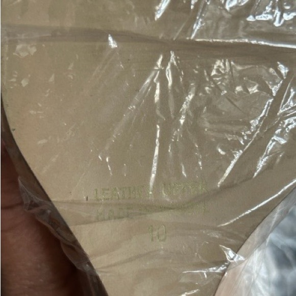 Maraolo’s Genuine Leather Ladies Short Leather Boot in Tan/Mustard size 10 - Picture 7 of 9